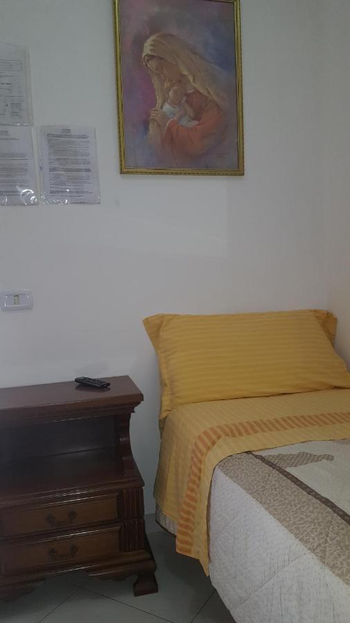 Al Fontanone Hotel Cecchina Ngoại thất bức ảnh
